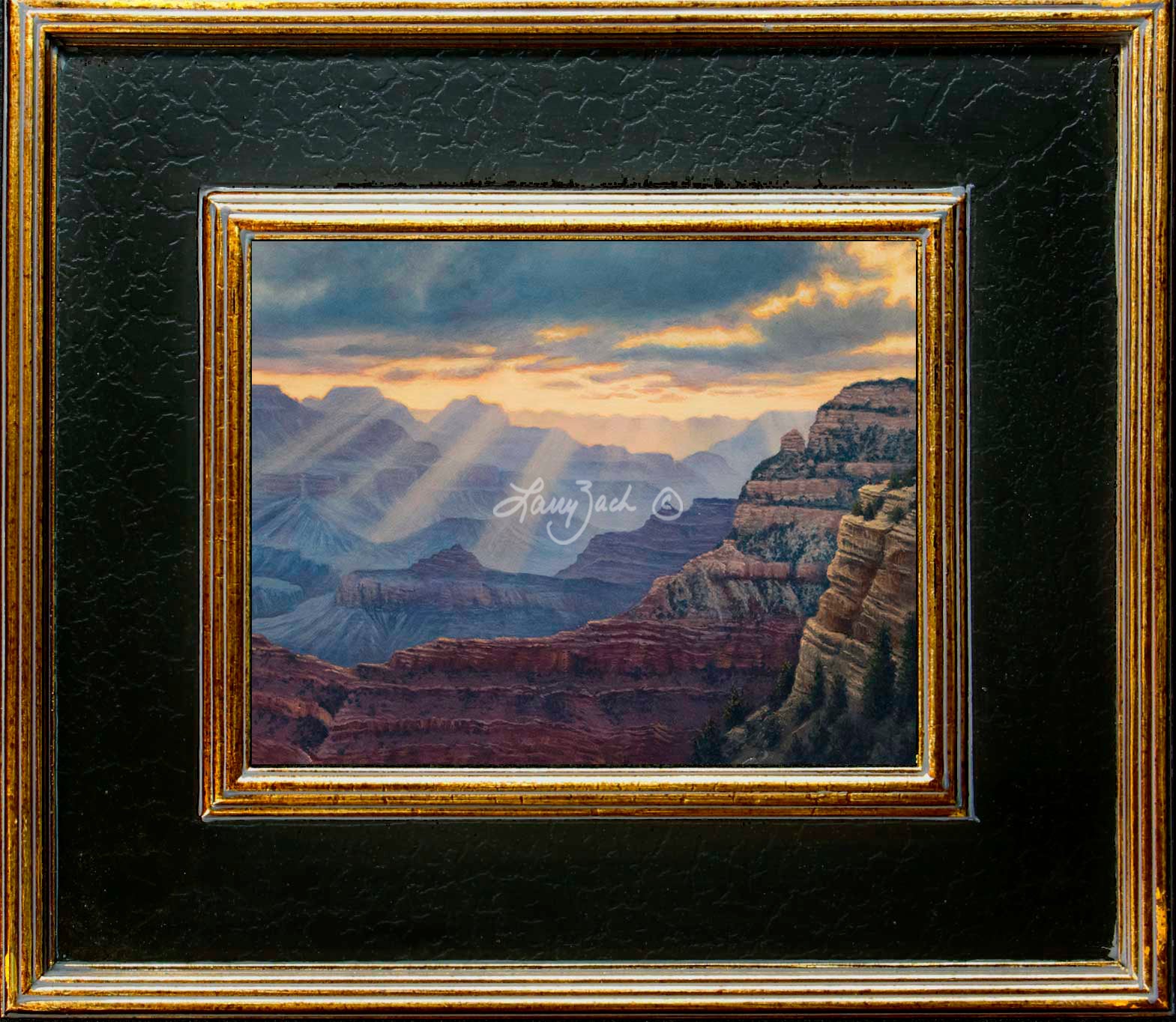 Gold frame with black crackle